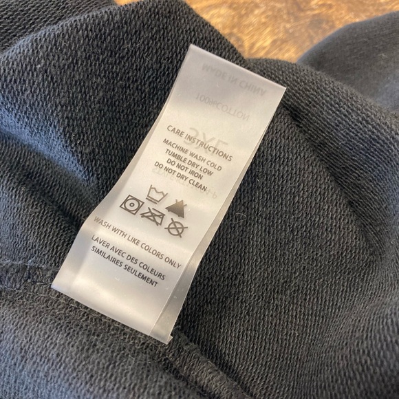 Plus size mono b black sweatshirt with single antique star on front - Picture 6 of 12